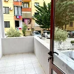 Tns Durres 公寓 格勒姆